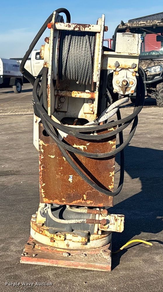 image for item FG1623 Auto Crane 8005H crane