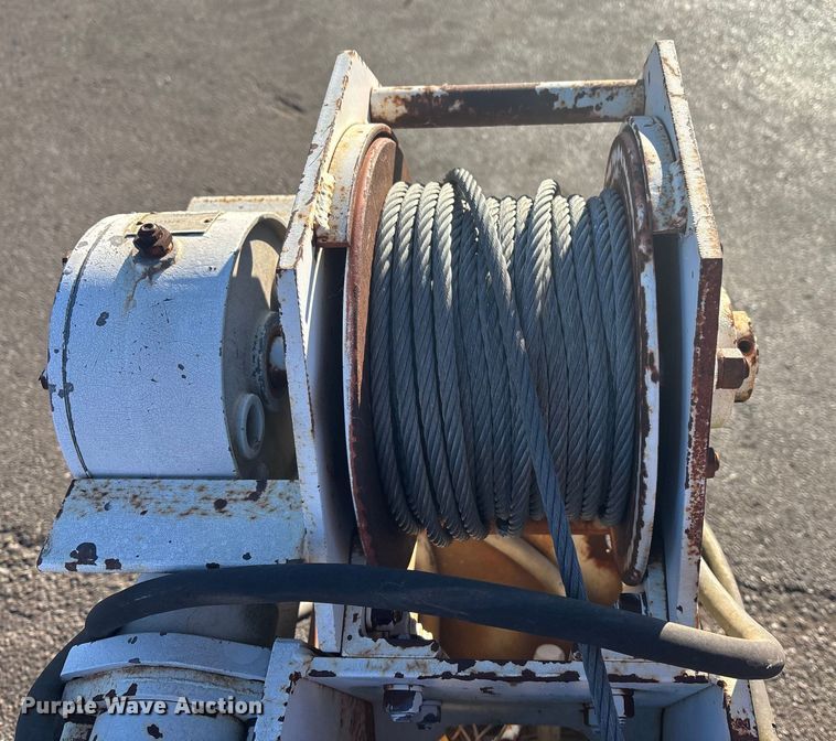 image for item FG1623 Auto Crane 8005H crane