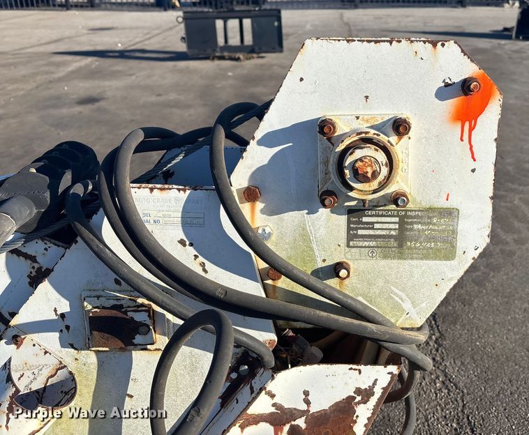 image for item FG1623 Auto Crane 8005H crane