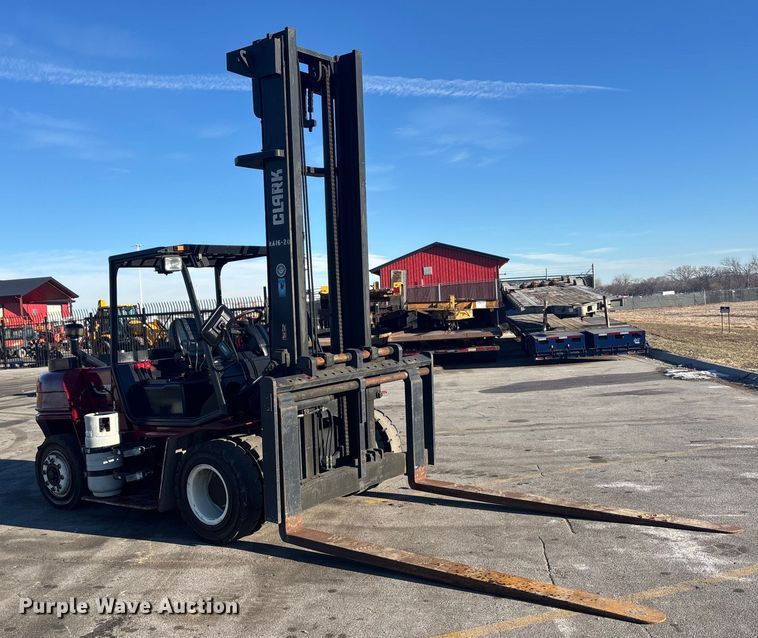 image for item FG1624 Clark C75L forklift