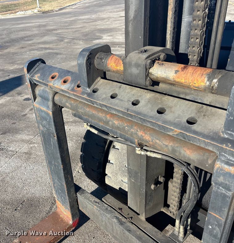 image for item FG1624 Clark C75L forklift