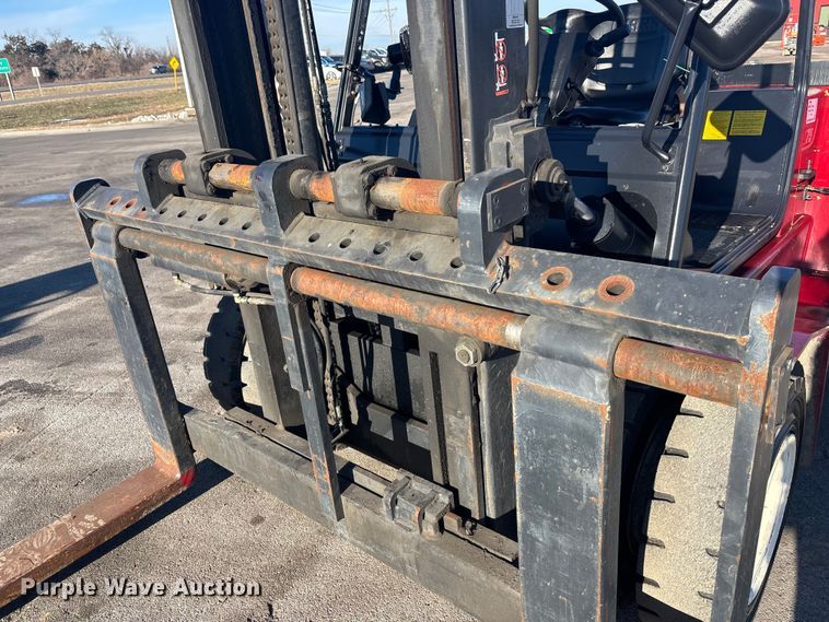 image for item FG1624 Clark C75L forklift