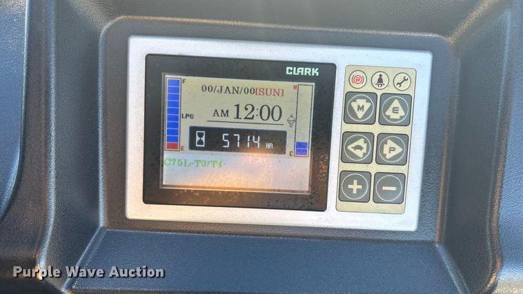 image for item FG1624 Clark C75L forklift