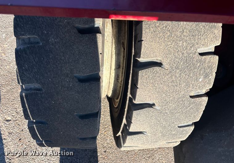 image for item FG1624 Clark C75L forklift