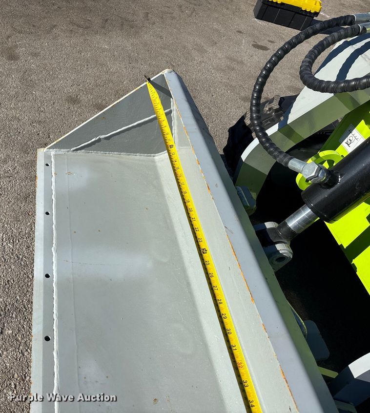 image for item FG1627 2025 Starvox SV-480 compact utility loader