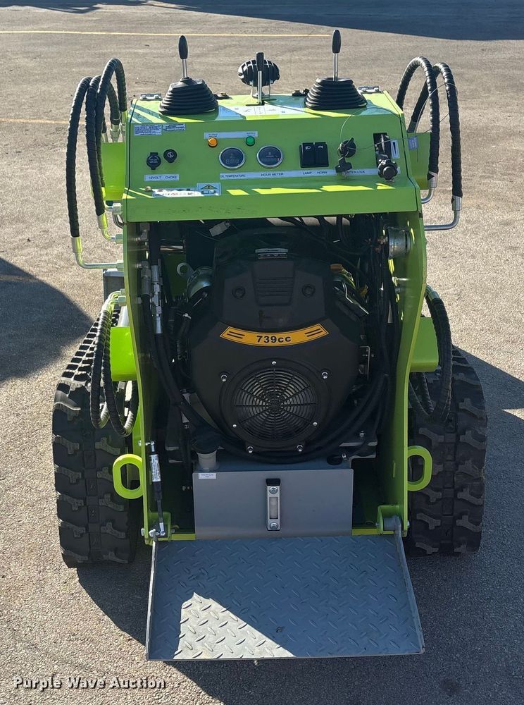 image for item FG1627 2025 Starvox SV-480 compact utility loader