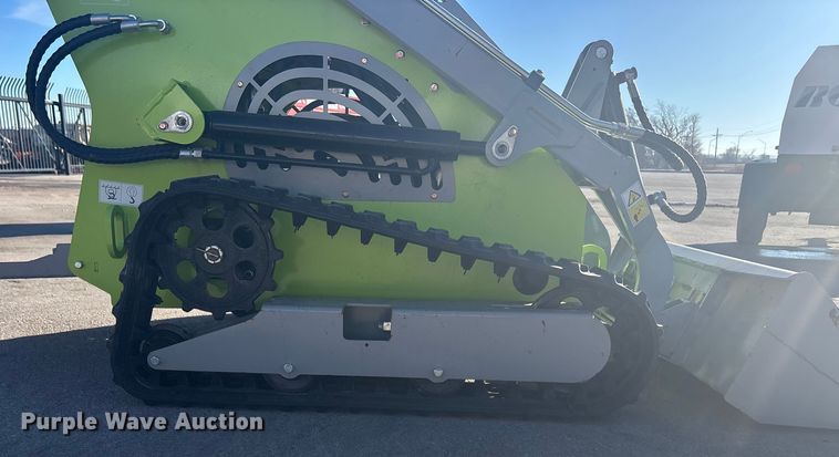 image for item FG1627 2025 Starvox SV-480 compact utility loader