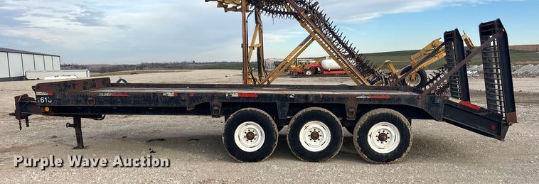 image for item FG1632 2003 Shop built equipment trailer