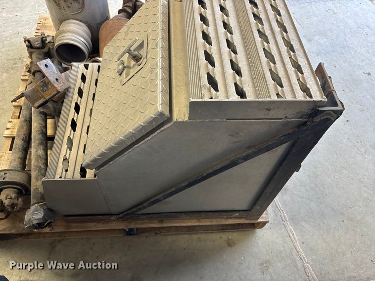 image for item FG1633 Tuthill T850-SLS pneumatic blower