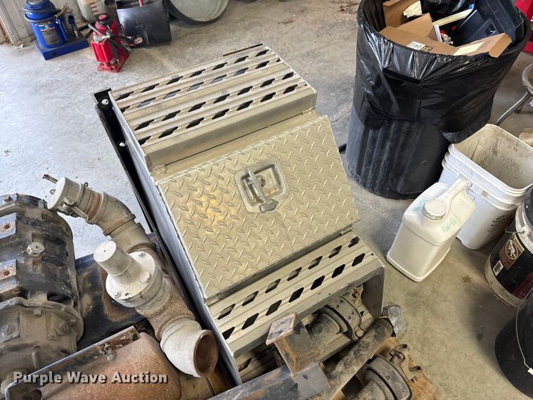 image for item FG1633 Tuthill T850-SLS pneumatic blower