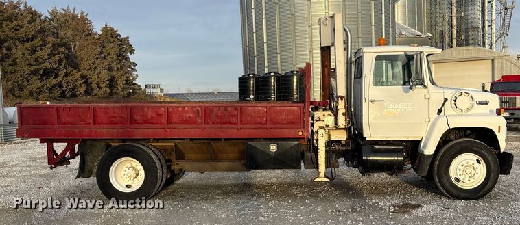 image for item FG1635 1988 Ford LN8000 crane truck