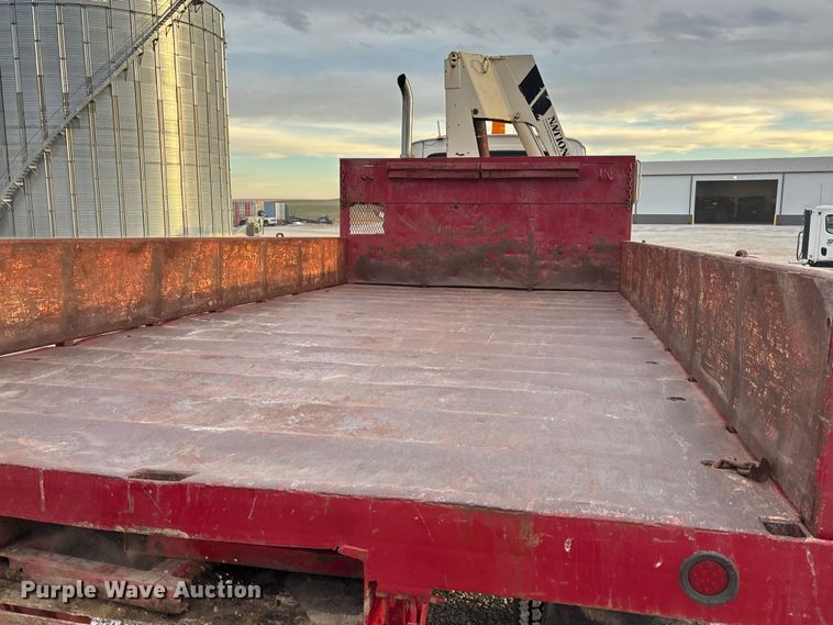 image for item FG1635 1988 Ford LN8000 crane truck