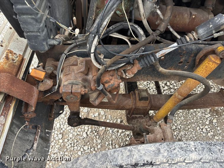 image for item FG1635 1988 Ford LN8000 crane truck