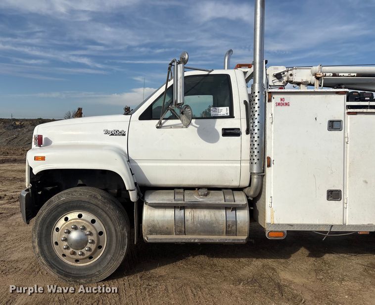image for item FI0055 1994 GMC TopKick C6500 utility / service truck