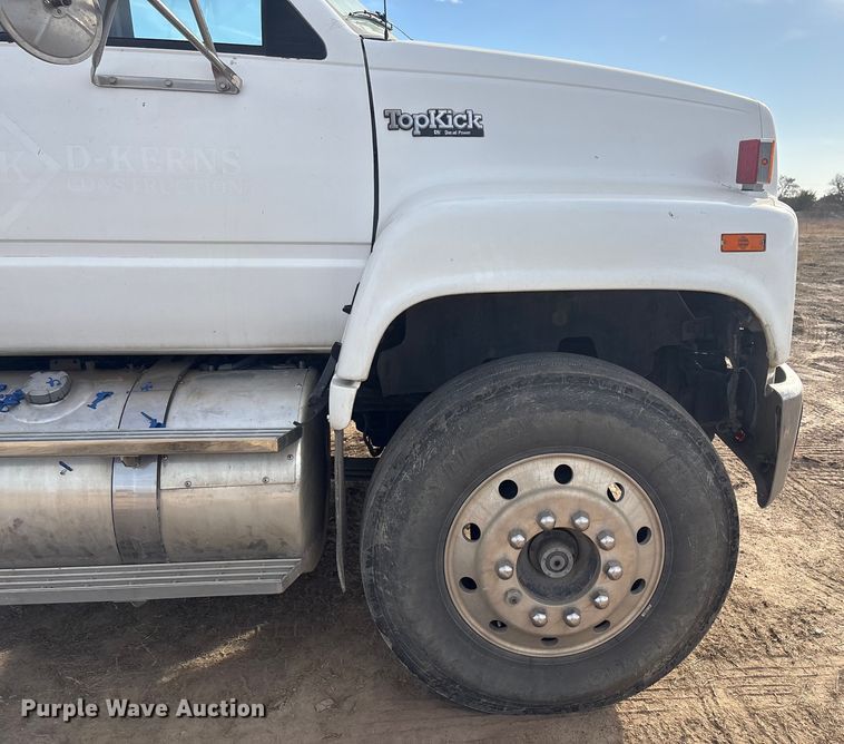 image for item FI0055 1994 GMC TopKick C6500 utility / service truck