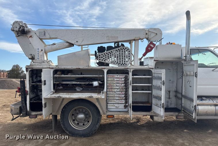 image for item FI0055 1994 GMC TopKick C6500 utility / service truck