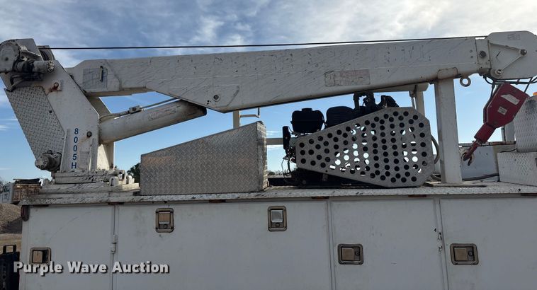 image for item FI0055 1994 GMC TopKick C6500 utility / service truck