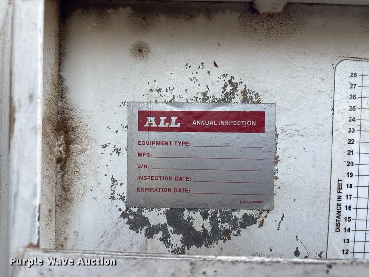 image for item FI0055 1994 GMC TopKick C6500 utility / service truck