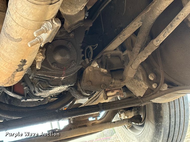 image for item FI0055 1994 GMC TopKick C6500 utility / service truck