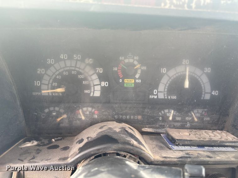 image for item FI0055 1994 GMC TopKick C6500 utility / service truck