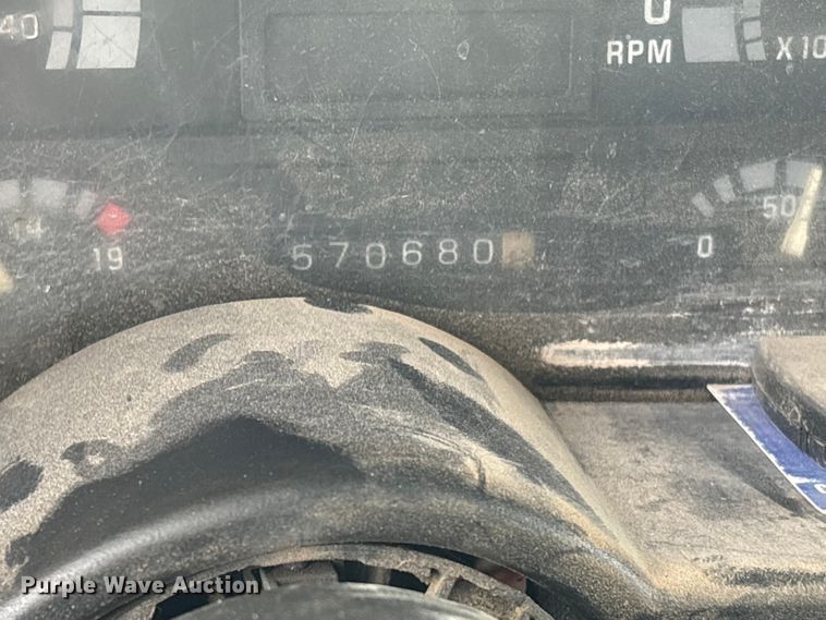 image for item FI0055 1994 GMC TopKick C6500 utility / service truck