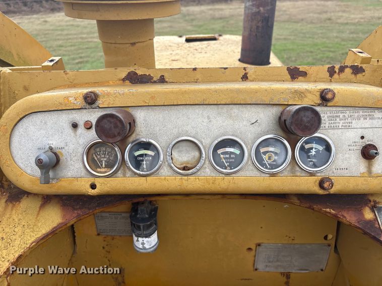 image for item FI0064 Caterpillar 955 H track loader