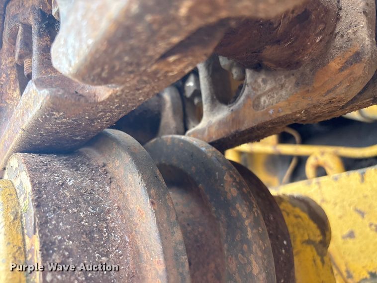 image for item FI0064 Caterpillar 955 H track loader