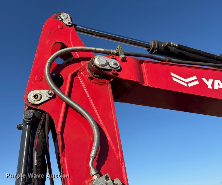 image for item FI0073 Yanmar VIO55-6A mini excavator