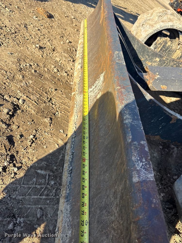 image for item FI0073 Yanmar VIO55-6A mini excavator