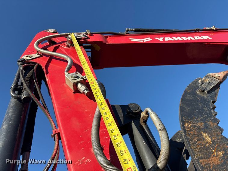 image for item FI0073 Yanmar VIO55-6A mini excavator