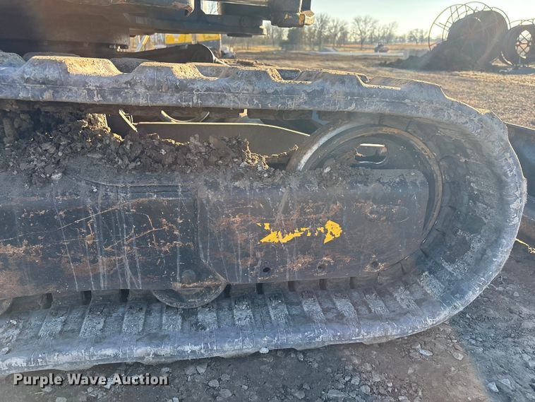 image for item FI0073 Yanmar VIO55-6A mini excavator