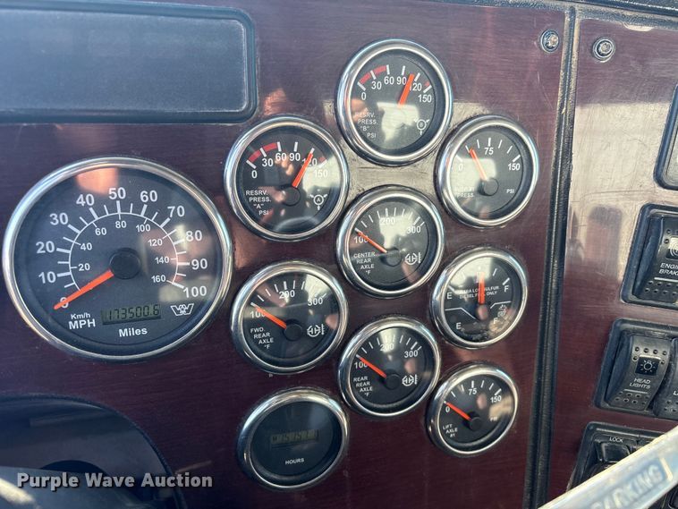 image for item FI0075 2016 Western Star 4900 hydrovac truck