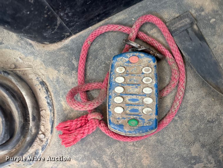 image for item FI0075 2016 Western Star 4900 hydrovac truck