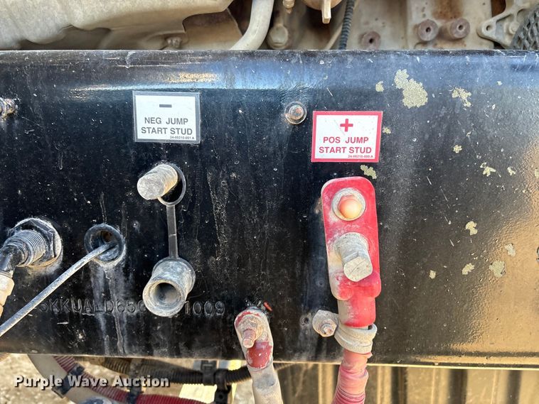 image for item FI0075 2016 Western Star 4900 hydrovac truck