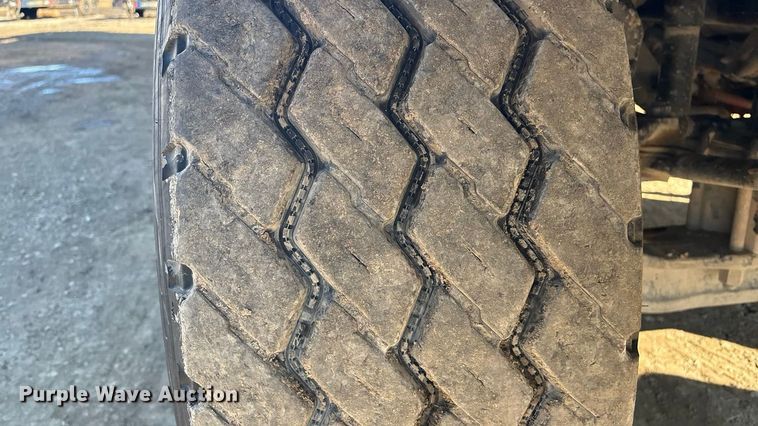 image for item FI0075 2016 Western Star 4900 hydrovac truck