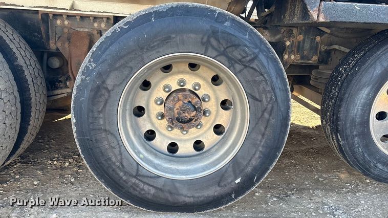 image for item FI0075 2016 Western Star 4900 hydrovac truck