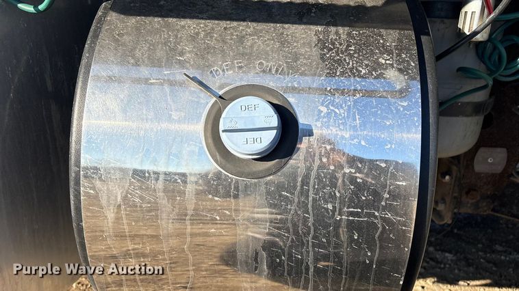 image for item FI0076 2018 Kenworth T880 dump truck