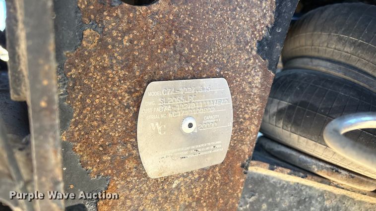 image for item FI0076 2018 Kenworth T880 dump truck