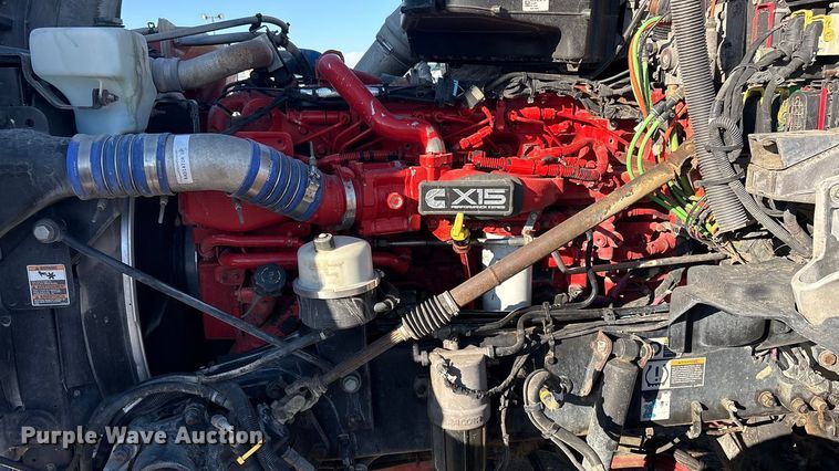 image for item FI0076 2018 Kenworth T880 dump truck