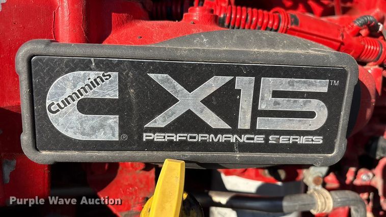 image for item FI0076 2018 Kenworth T880 dump truck