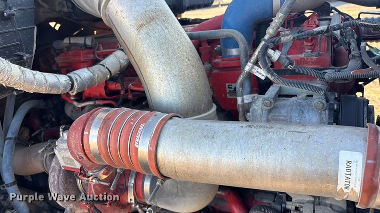 image for item FI0076 2018 Kenworth T880 dump truck