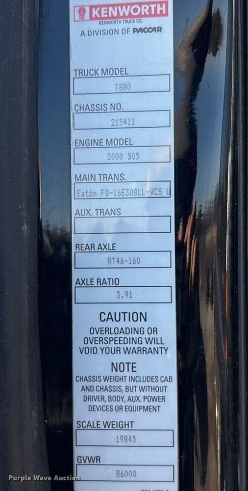 image for item FI0076 2018 Kenworth T880 dump truck