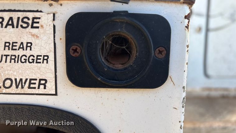 image for item FI0078 2018 Ford F550 bucket truck