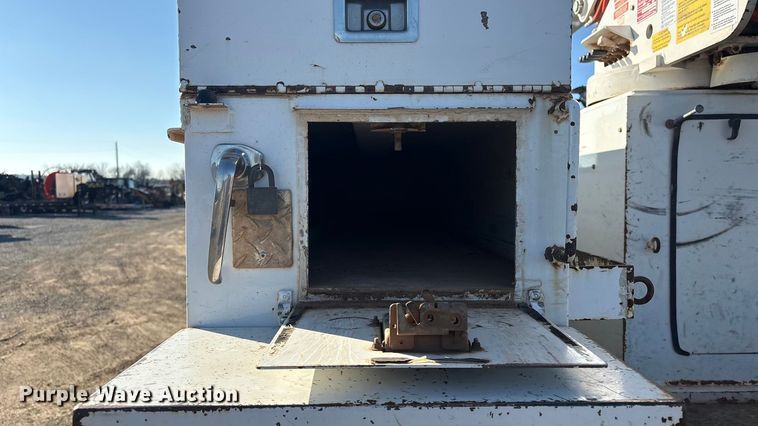 image for item FI0078 2018 Ford F550 bucket truck