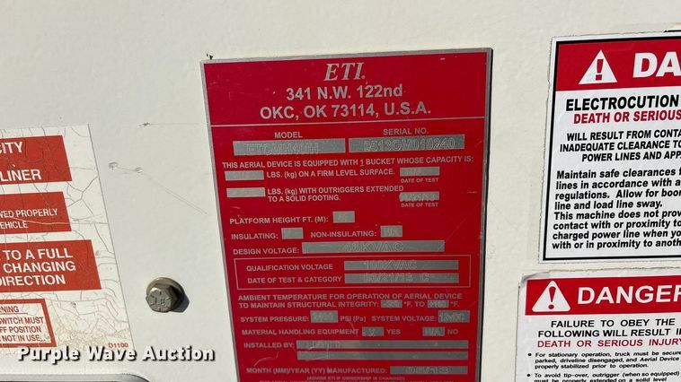 image for item FI0078 2018 Ford F550 bucket truck