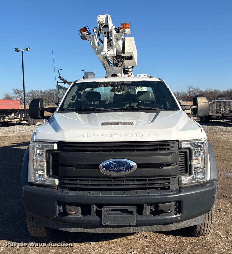 image for item FI0079 2017 Ford F450 bucket truck