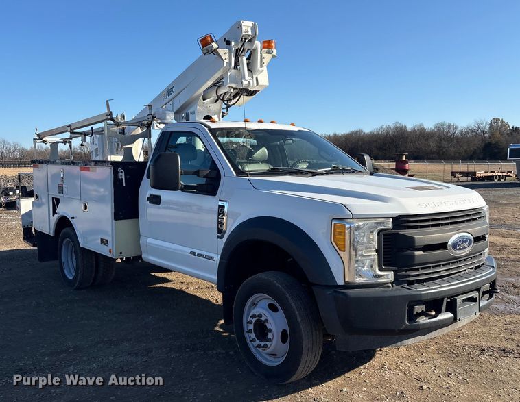image for item FI0079 2017 Ford F450 bucket truck