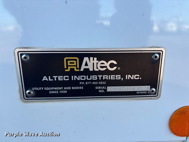 image for item FI0079 2017 Ford F450 bucket truck