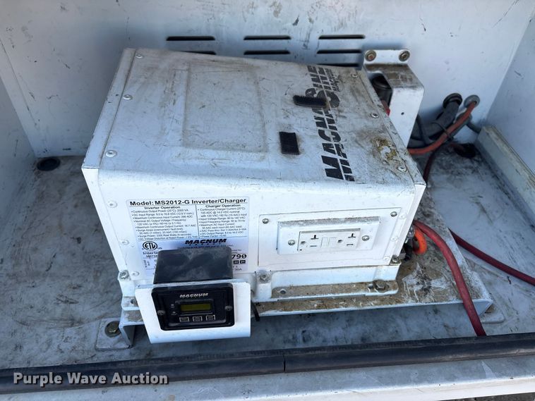 image for item FI0079 2017 Ford F450 bucket truck