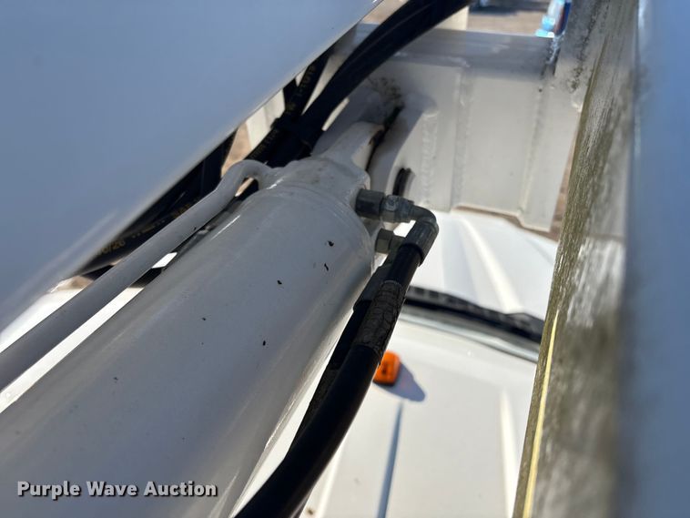 image for item FI0079 2017 Ford F450 bucket truck